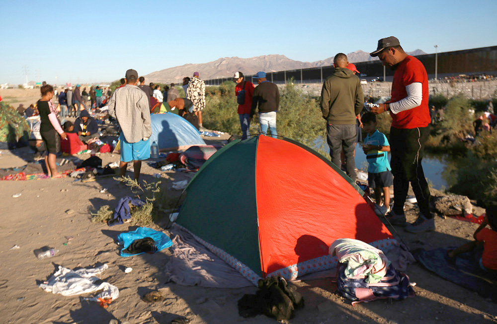 Abren un albergue emergente en la frontera de México para migrantes en el río Bravo