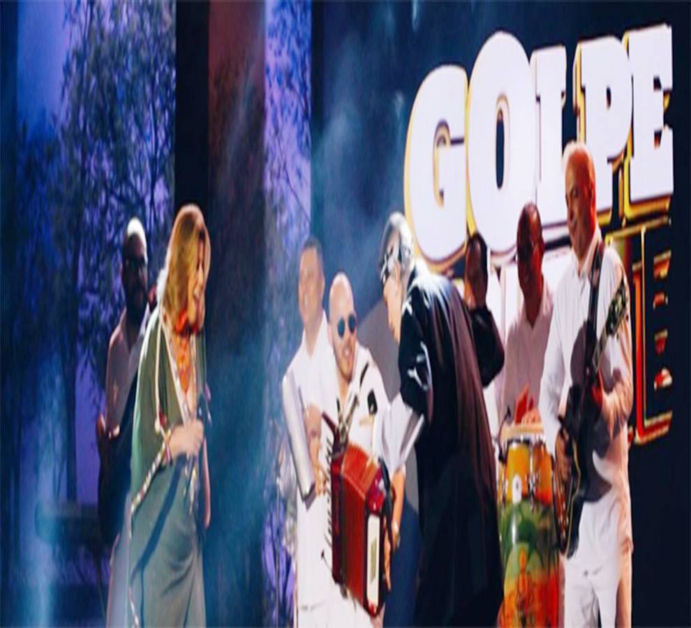 Un Golpe de Suerte entre Margarita la Diosa de la Cumbia y Santa Fe Klan