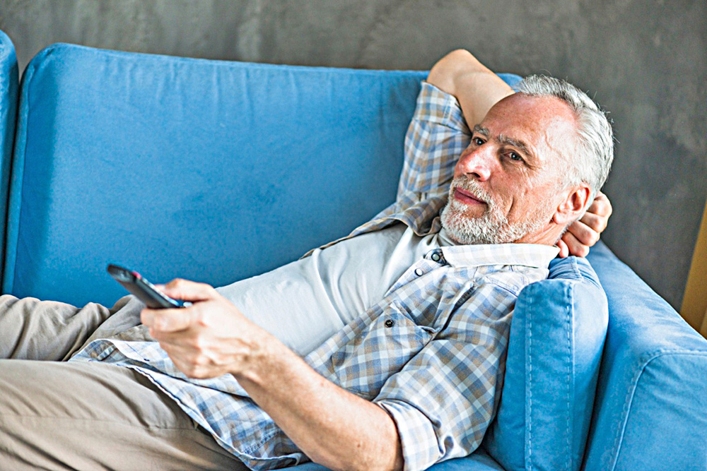 Cómo afectan las conductas sedentarias la salud de los adultos mayores