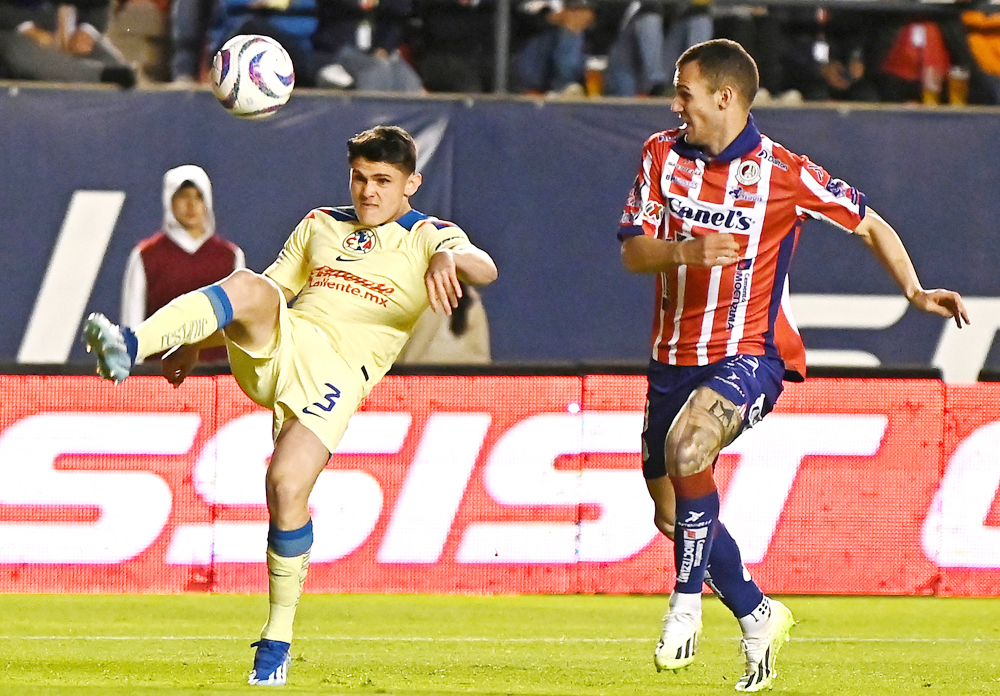 América y Jardine miran a sus rivales por el retrovisor
