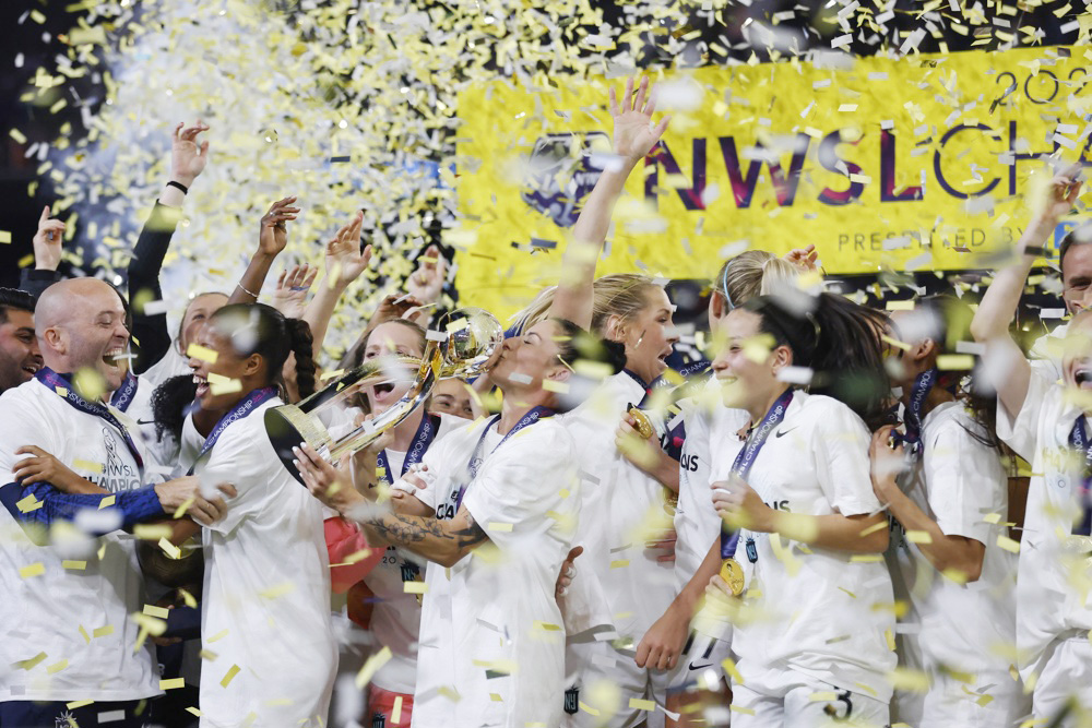 1-2. Esther González da su primer título al Gotham con Megan Rapinoe lesionada en su adiós