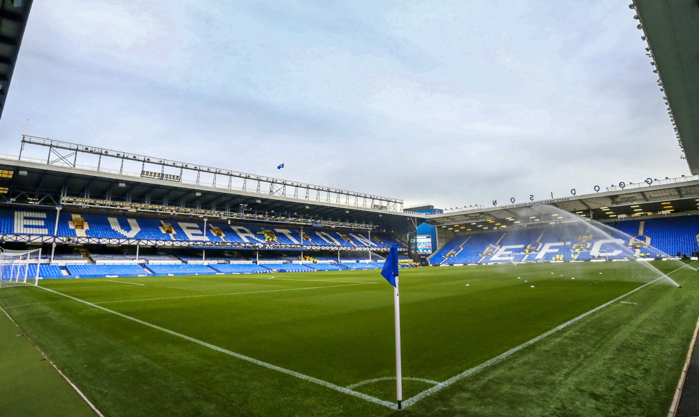 Los aficionados del Everton recaudan 30.000 euros para protestar por la sanción