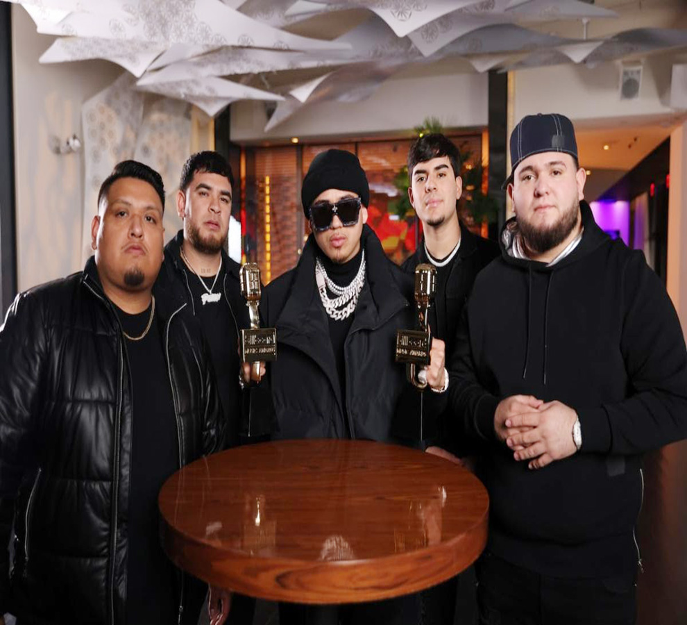 Fuerza Regida triunfa en los Billboard Music Awards 2023