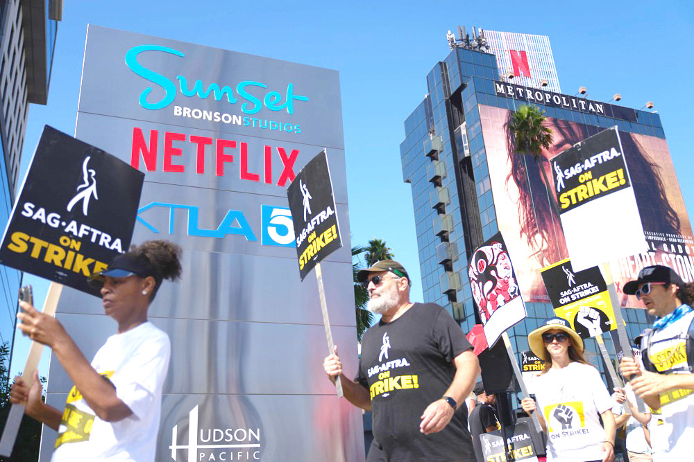 Estudios modificarán propuesta sobre inteligencia artificial para terminar con la huelga