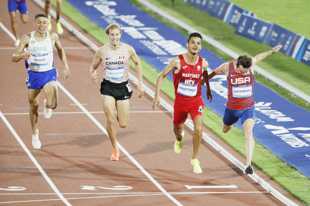El estadounidense Knevelbaard se impone en los 5.000 metros de Santiago 2023