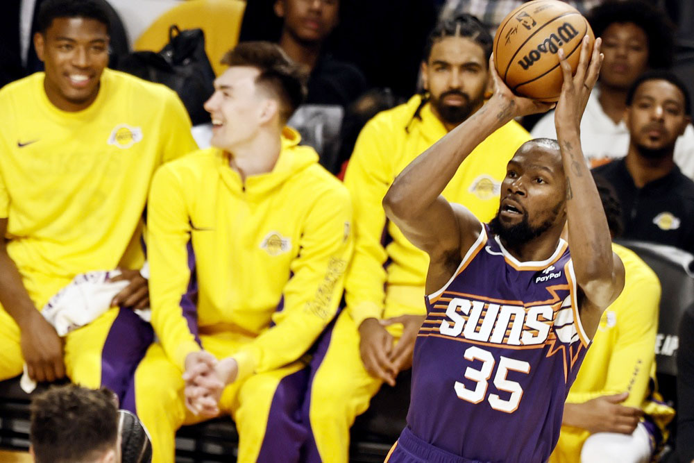 Durant guía a los Suns, Doncic a los Mavs; Aldama debuta y los Grizzlies cogen aire