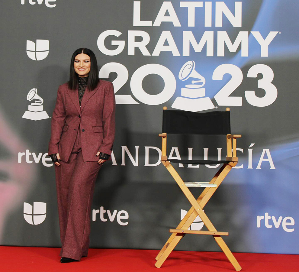 Laura Pausini afirma que no dejará de cantar en español porque tiene raíces latinas