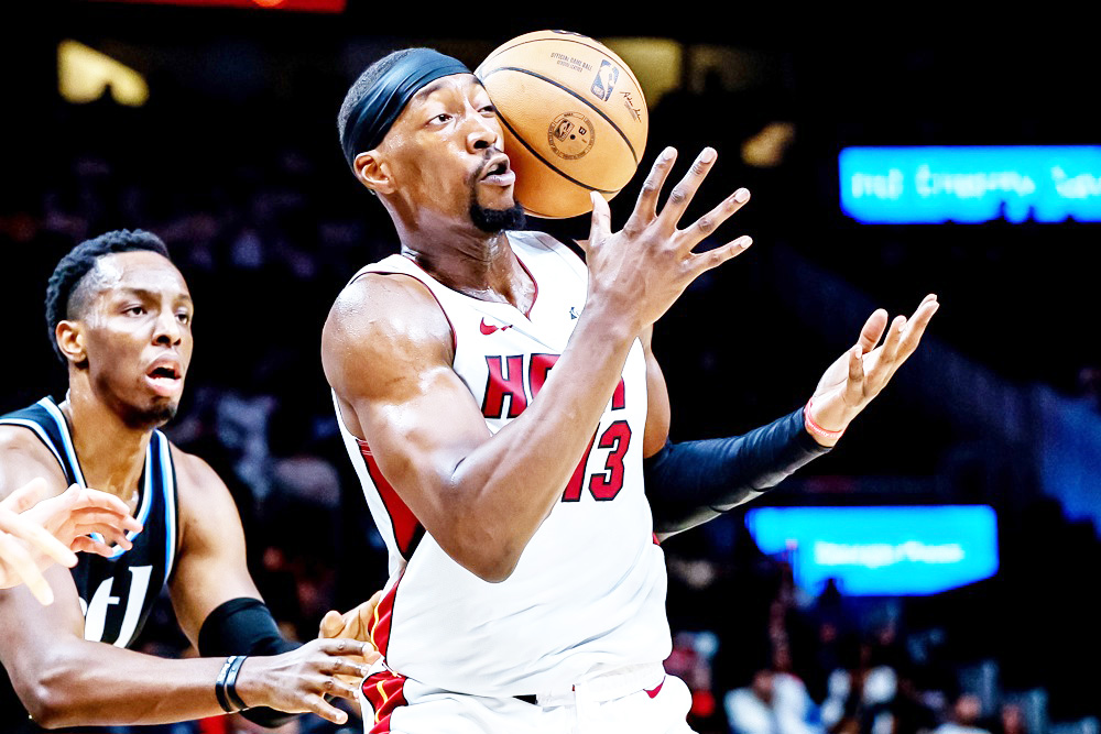 113-118. Sufrida victoria de los Heat en San Antonio