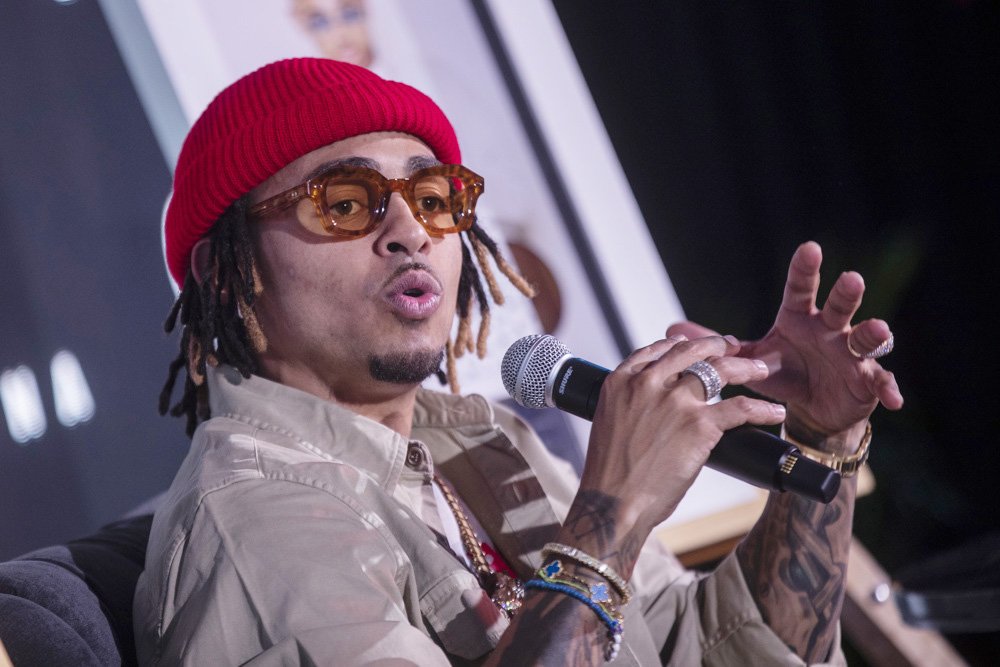 Ozuna presenta en México su nuevo álbum ‘Cosmo’ y vuelve a su base: el reguetón