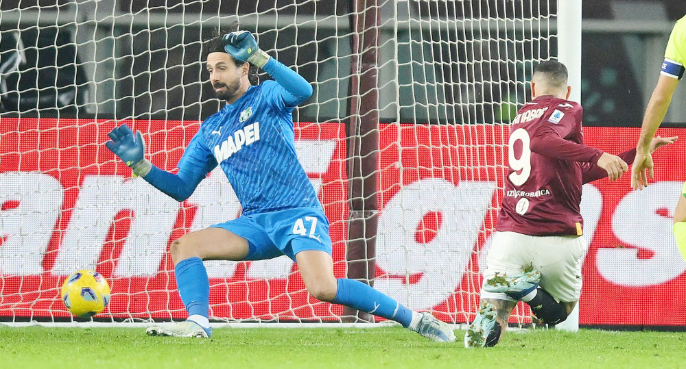 2-1. Sanabria y Vlasic alargan la mejoría del Torino