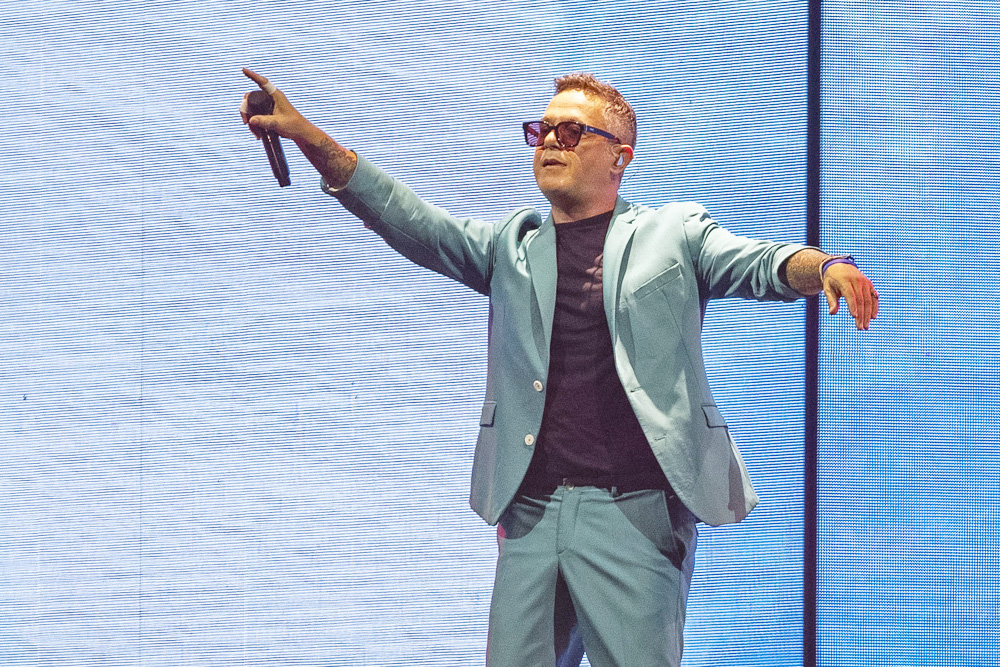 Alejandro Sanz celebra una fiesta privada en la apertura de los Latin Grammy en Sevilla