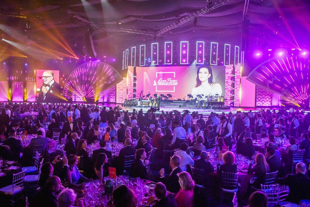 Sevilla vuelve a unir orillas como sede de “la gran noche de la música latina”