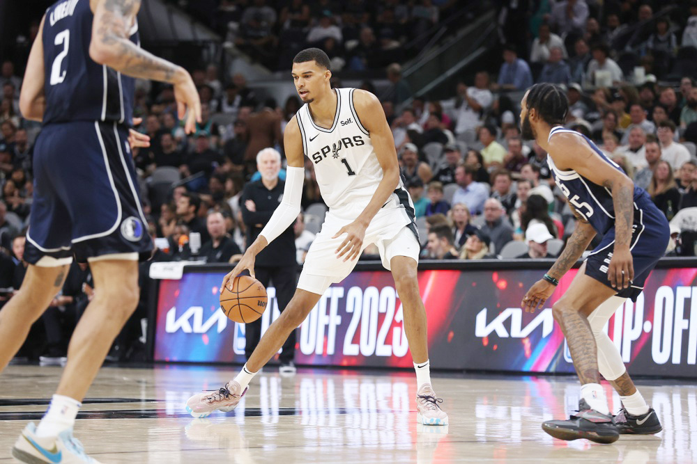 Los Thunder pasan por encima de los Spurs en el primer duelo Wembanyama-Holmgren