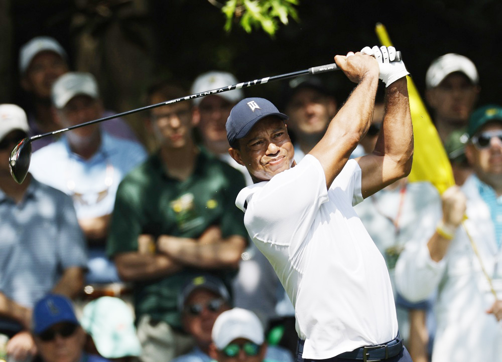 Tiger Woods no se retira porque cree que todavía puede ganar torneos