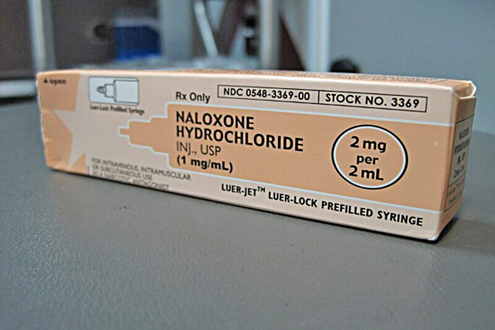 Epidemia de los opioides podría acabarse con el uso de la naloxona