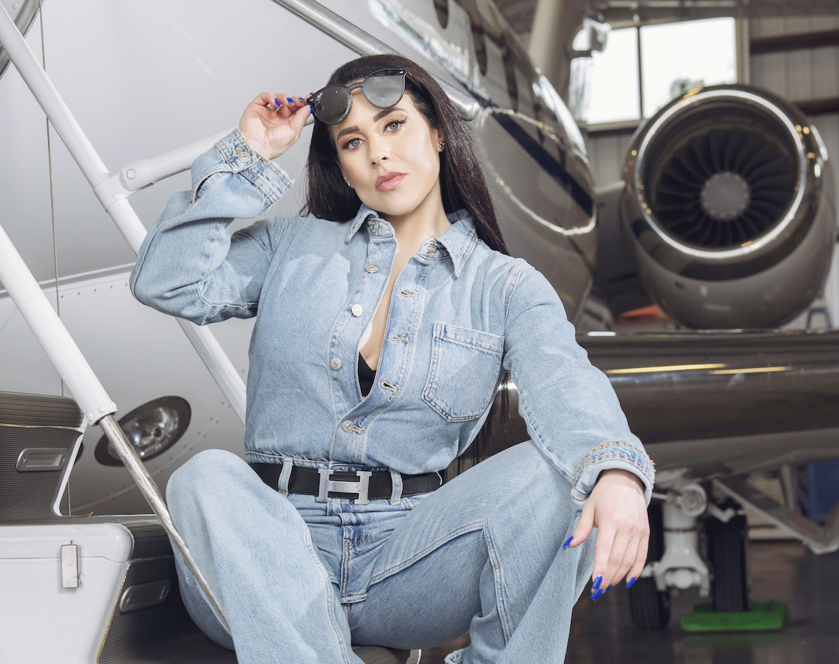 Coral Mujaes, a futuras mujeres millonarias: “la inversión más importante es la educación”