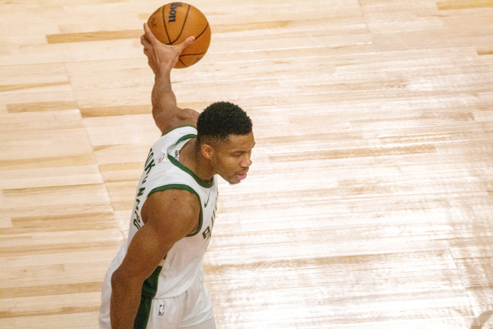 122-112. Un Haliburton imperial sentencia a los Celtics y los Pacers estarán en Las Vegas