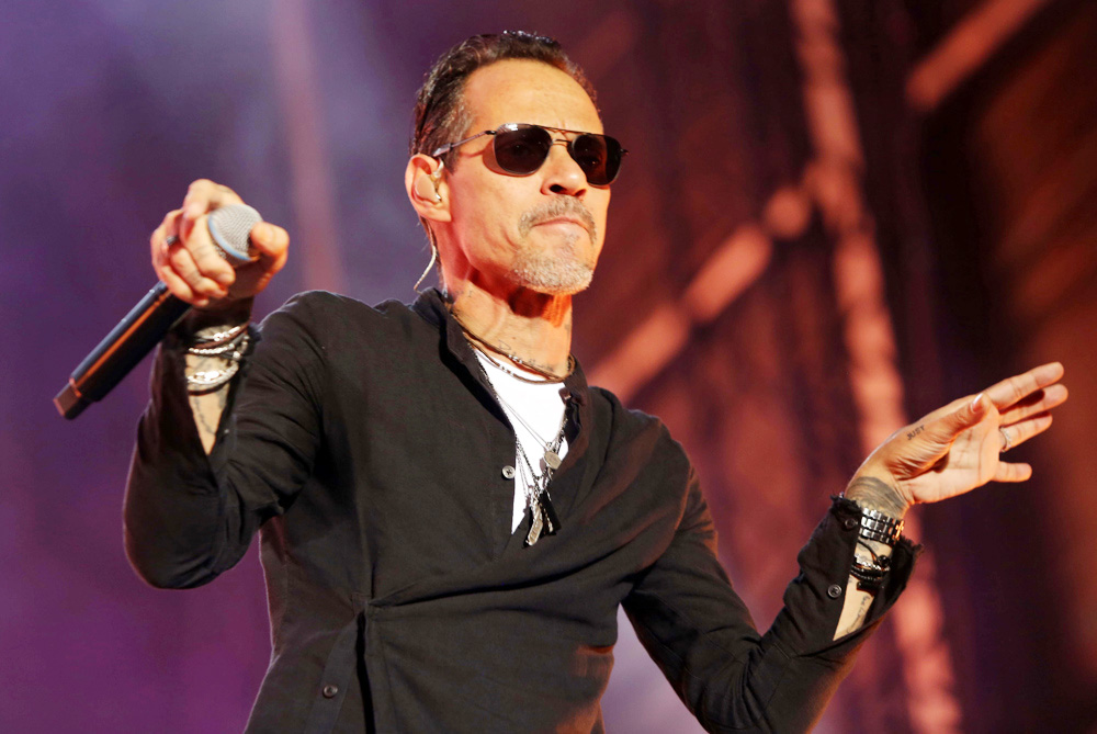 Marc Anthony adquiere un equipo de botes de carreras eléctricos del torneo E1