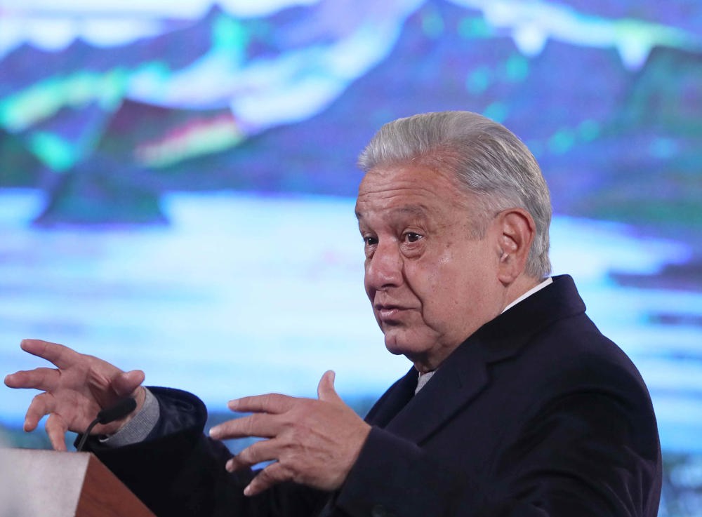 López Obrador felicita a los deportistas mexicanos y les promete apoyo para París 2024