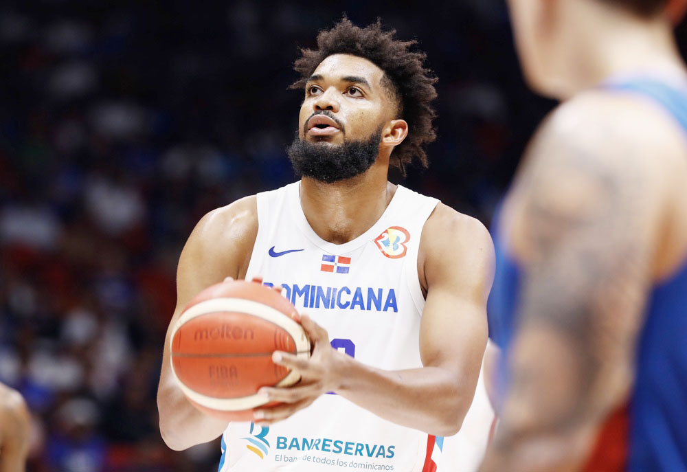 Karl Anthony Towns frustra la gran noche de Doncic y refuerza el liderato de los Wolves
