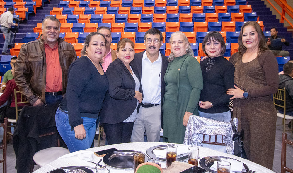 Destaca rector Dámaso Anaya compromiso de la UAT con sus trabajadores