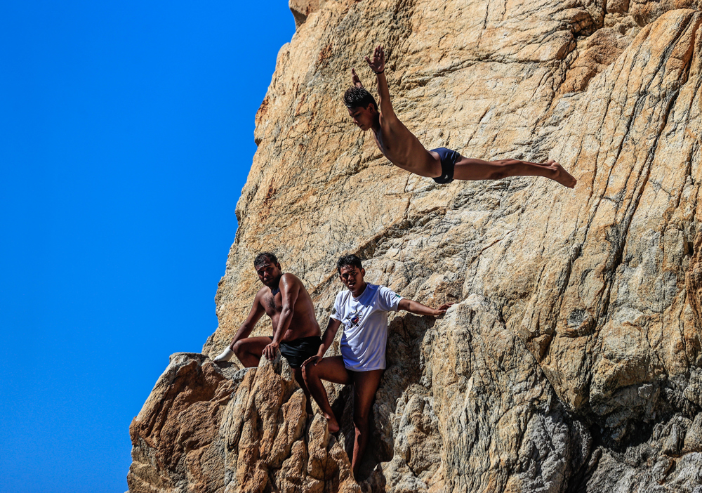 Reabren show de clavados en La Quebrada en Acapulco, Sur de México
