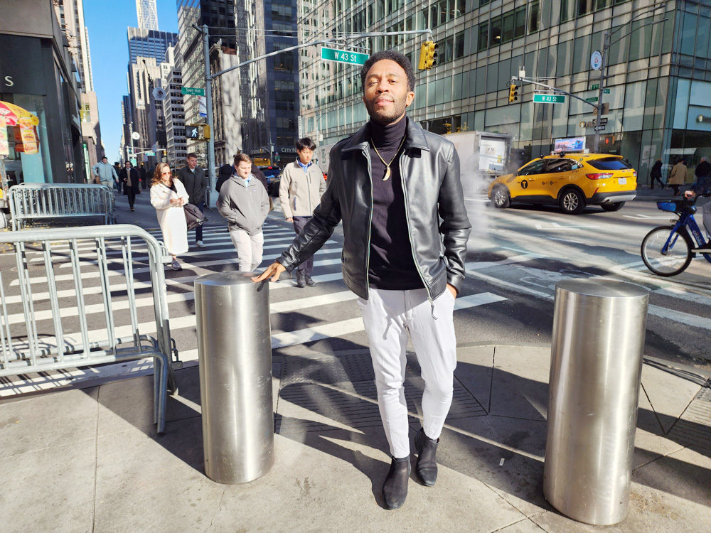 Pianista cubano Dayramir González  celebra con nuevo disco 25 años en la música