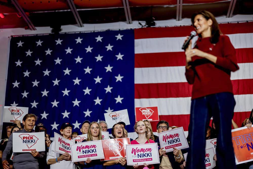Nikki Haley augura que habrá una mujer presidenta en EEUU: “Seré yo o será Kamala Harris”