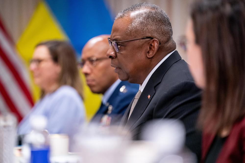 El secretario de Defensa de EE.UU. permanece hospitalizado