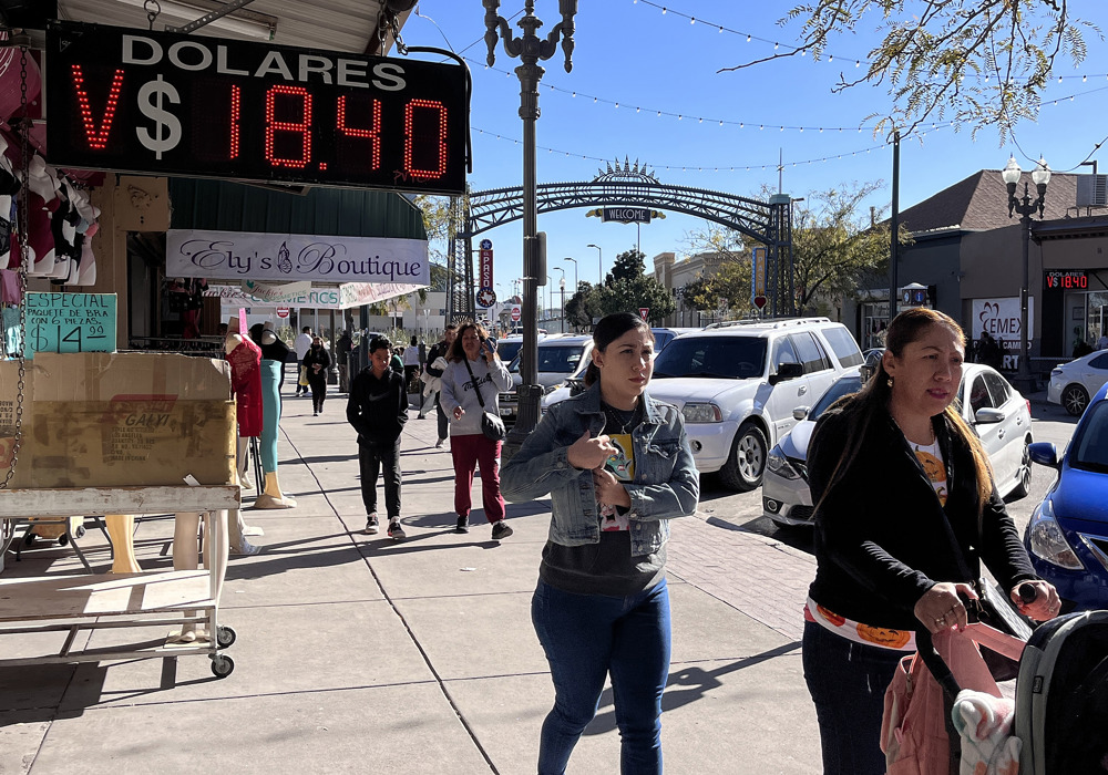 Las remesas enviadas a México aumentaron un 8,7 % entre enero y noviembre de 2023