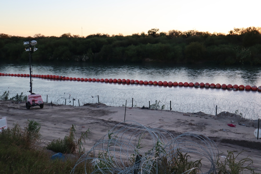 Suspenderán este martes el paso de EEUU-México del embalse La Amistad por mantenimiento