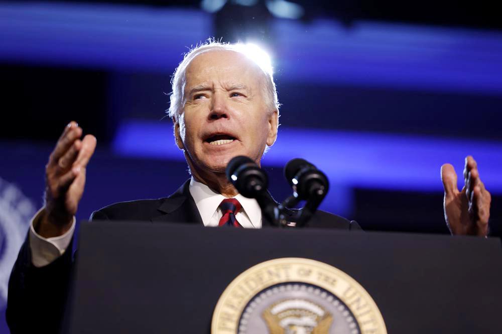 Biden anuncia casi 5.000 millones de dólares para nuevos proyectos de infraestructuras