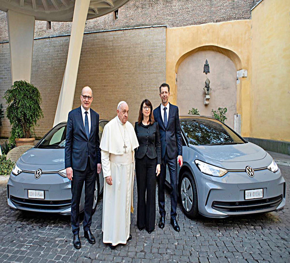 Volkswagen apoyará al Vaticano en su transición hacia la movilidad sostenible