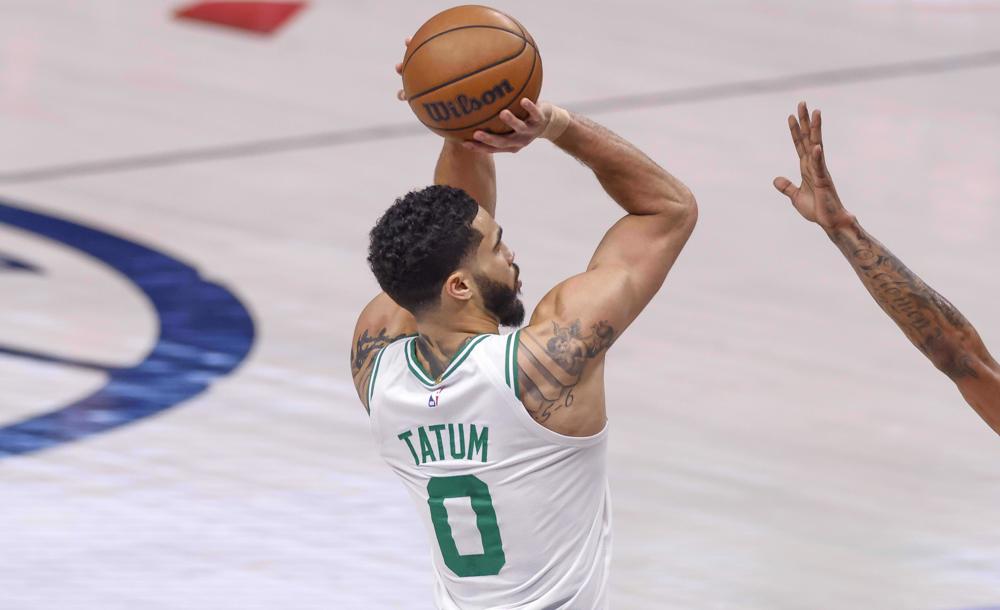 110-143. Los Celtics sacan músculo en Miami y vengan la derrota en la final del Este