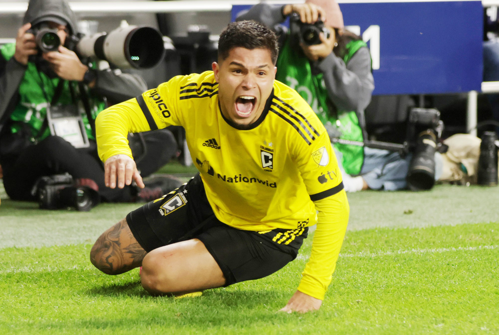 A ‘Cucho Hernández’ y Jesús Ferreira no les ‘mata la cabeza’ la selección Colombia