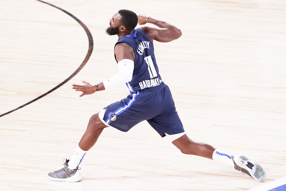 125-120. Irving y Hardaway suman más de 40 puntos y guían a los Dallas contra los Pelicans