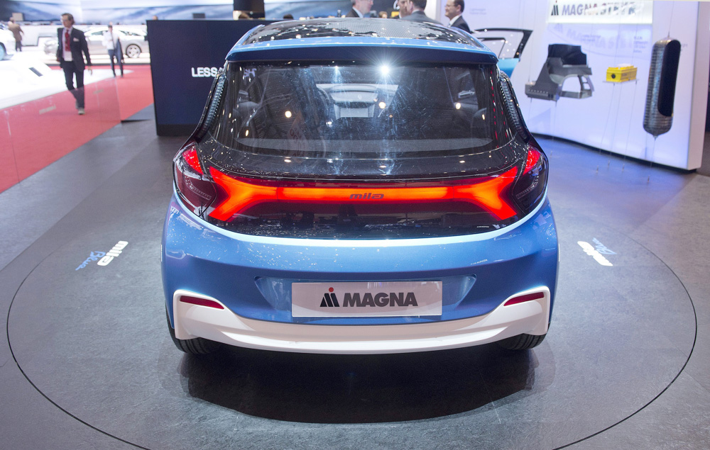 Magna desarrolla un sistema integrado en automóviles que detecta a conductores embriagados