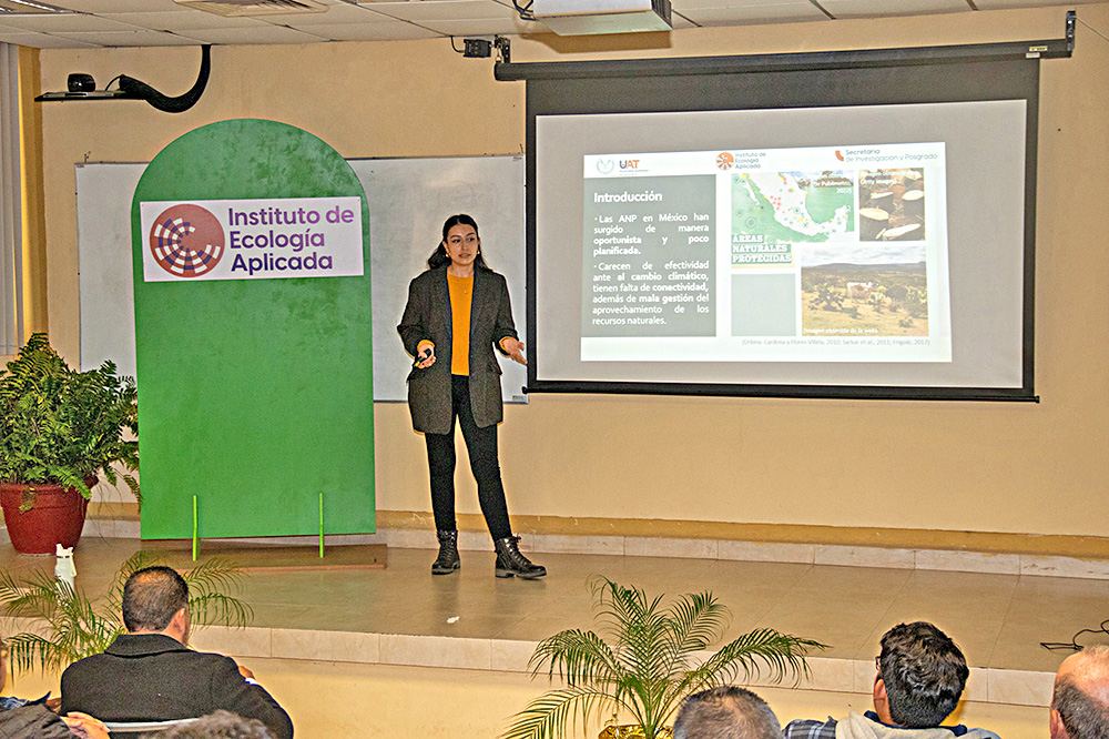 Realiza UAT estudios para proteger ruta migratoria de la mariposa monarca