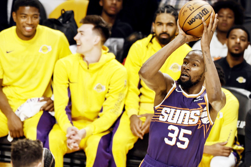 119-117. Los Suns remontan 22 puntos ante los Kings al ritmo de Durant y Allen