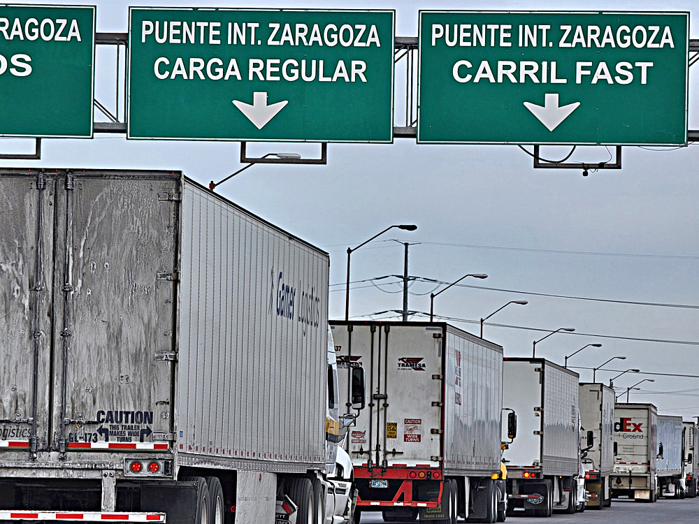 Fuga de choferes mexicanos a EU