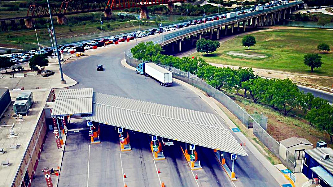 Tragedia expone carencia en puentes internacionales