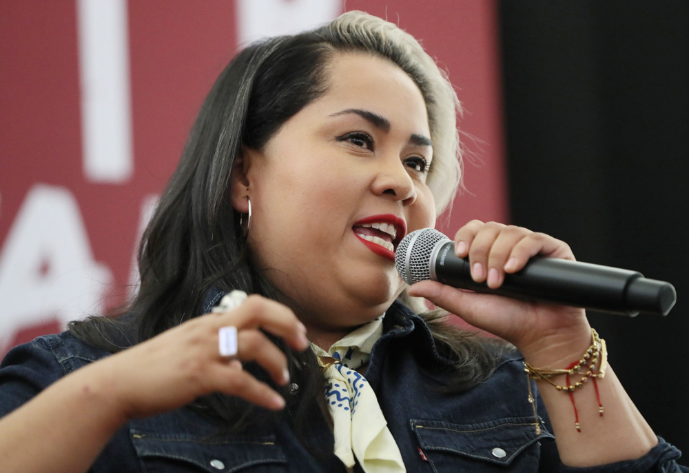 La mexicana Vivir Quintana destaca el valor de “las amigas” en su vida y en su carrera