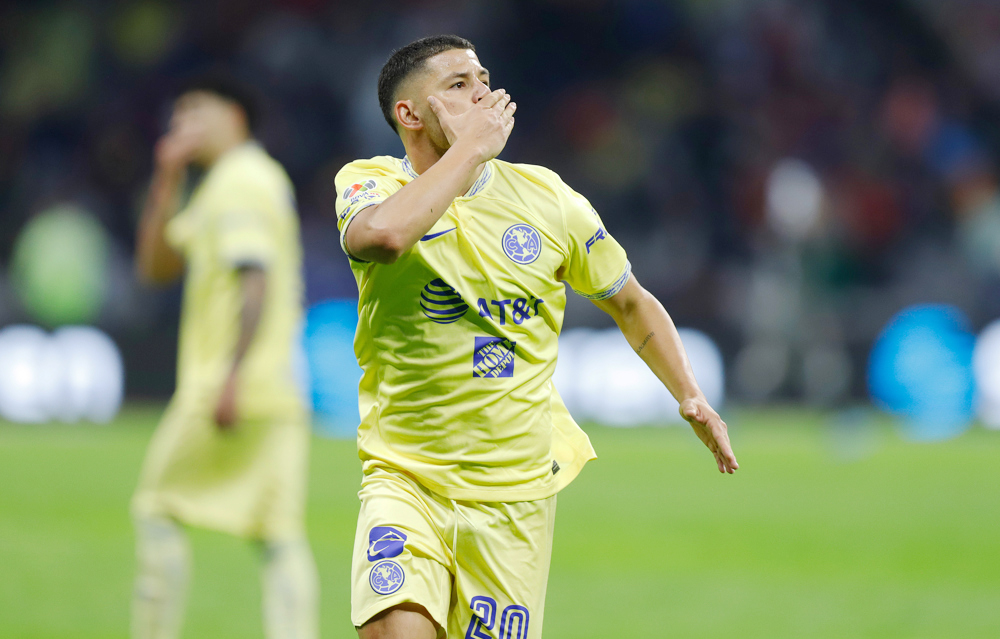 El paraguayo Richard Sánchez afirma que no planea dejar al campeón América