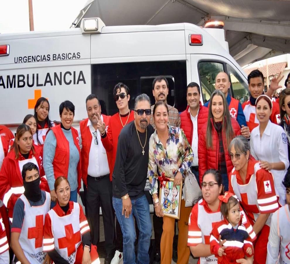 Los DOS CARNALES siempre ayudando a los demás