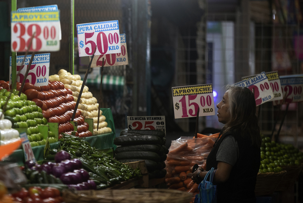 La inflación en México terminó 2023 en 4,66 % tras un repunte en el último bimestre