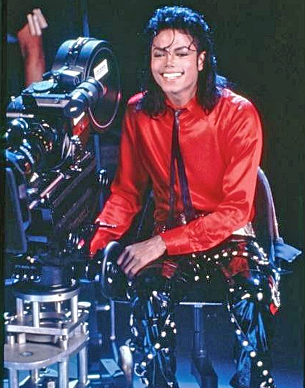 Revelan que en 2025 se estrenará película biográfica de Michael Jackson