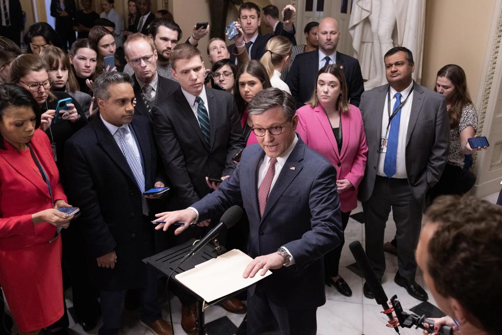 El pacto migratorio a cambio de ayuda para Ucrania se hunde en el Senado de EE.UU.