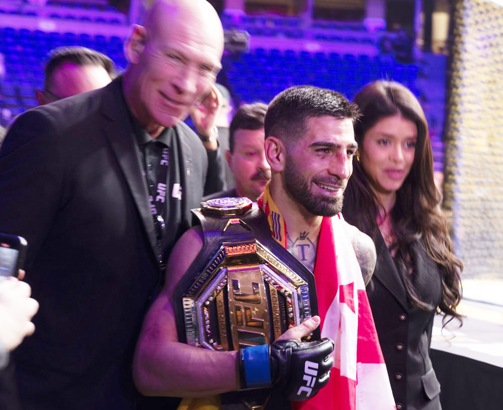 Almeida recibiría “con brazos abiertos” en Madrid a la liga de artes marciales de EEUU