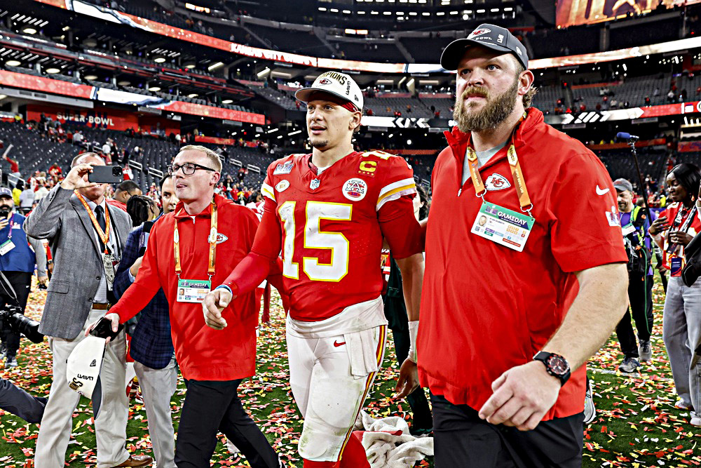 Mahomes logra el tercer MVP de su carrera y sigue el rastro de Tom Brady