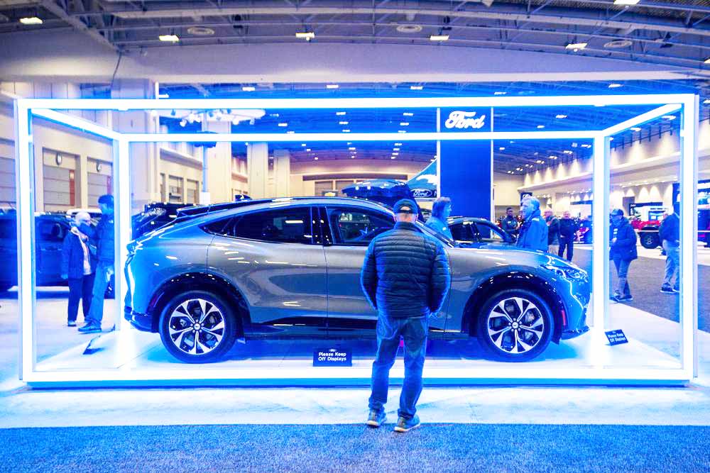 Ford recorta hasta 8.100 dólares el precio del Mustang Mach-E eléctrico